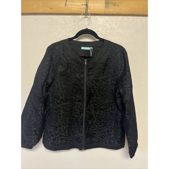BLUE ILLUSION sz L black animal print zip Up light weight short jacket NEW - Picture 1 of 9